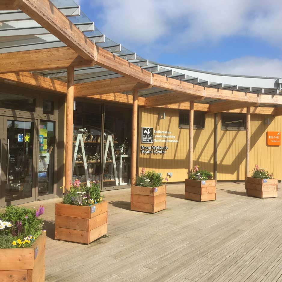 rushden lakes in northamptonshire
